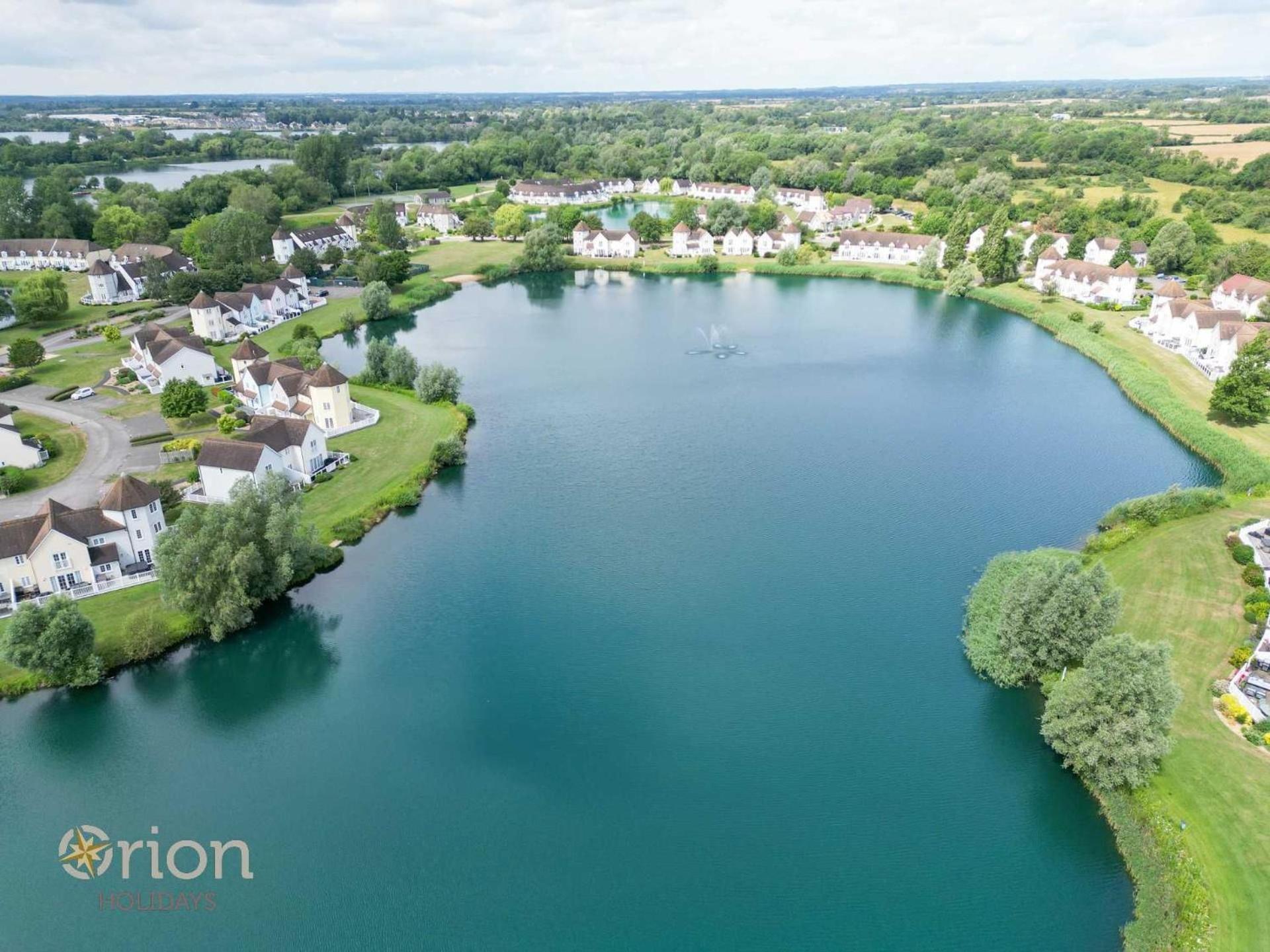 Windrush Lake 65, Sunset Lodge - P South Cerney Exterior foto